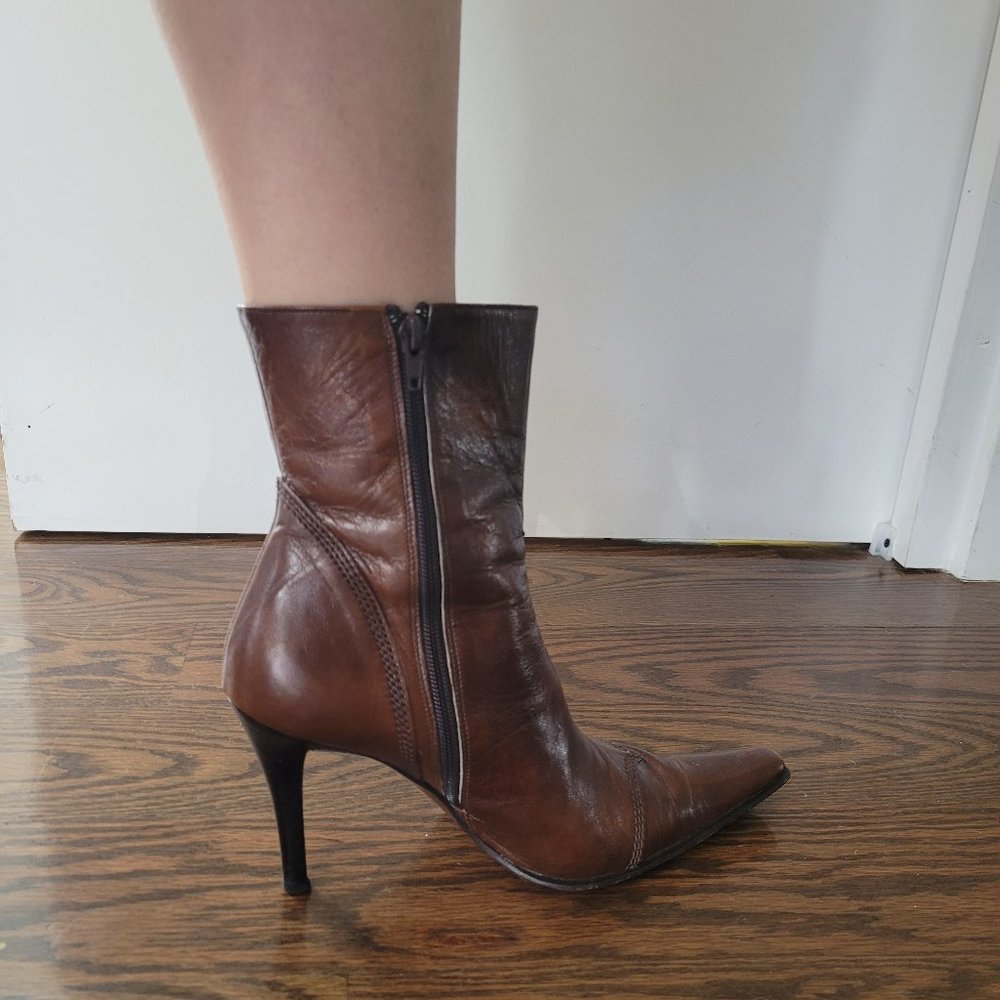 The Seller Brown pointy boots size 40